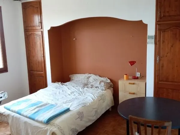 Loue chambre 410 euros dans colocation