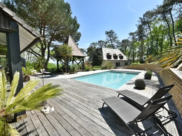 Maison 6 pièces 200 m²