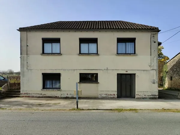 CARDAN, Maison de village de 160 m²
