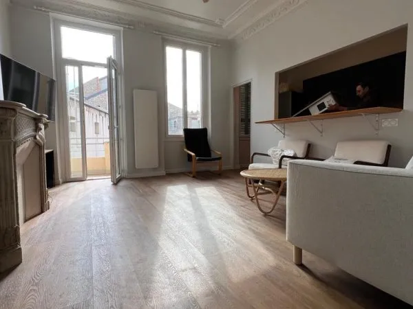 Loue chambre dans colocation en appartement