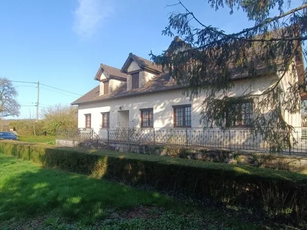 Maison 12 pièces 245 m²
