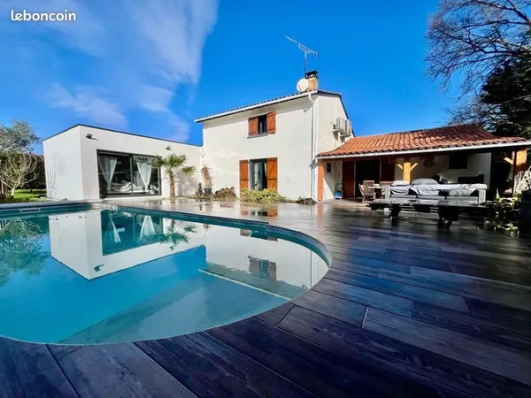 Maison familiale avec piscine