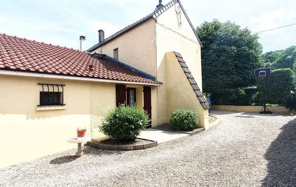 Grande maison familiale, 5 chambres à Penchard