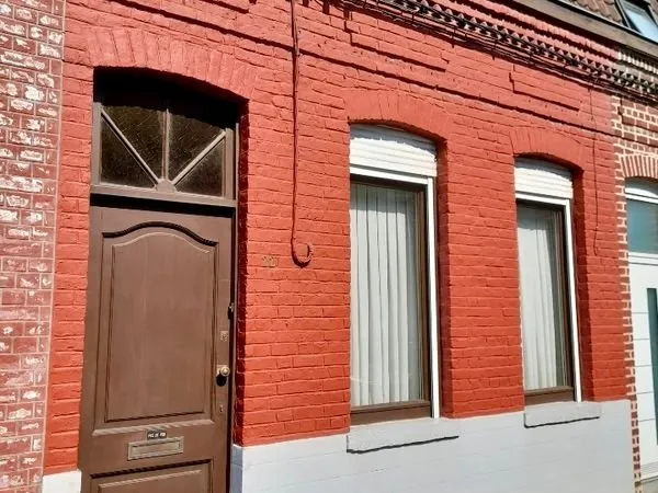 Wattrelos Laboureur maison semi-flamande avec 3 chambres et petit extérieur