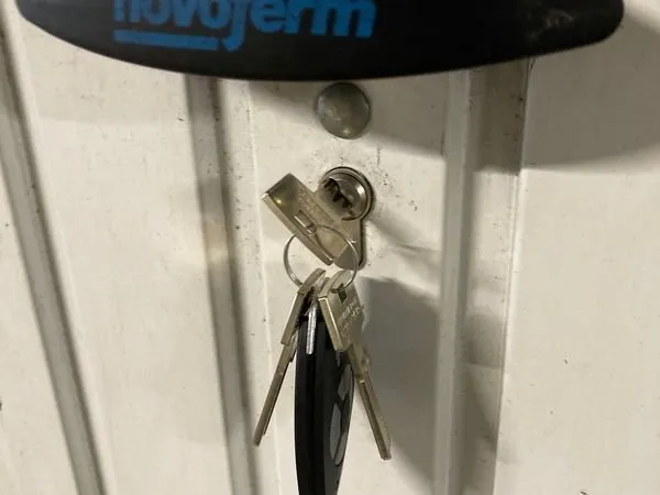 URGENT - Vente Garages Fermés dans bâtiment sécurisé