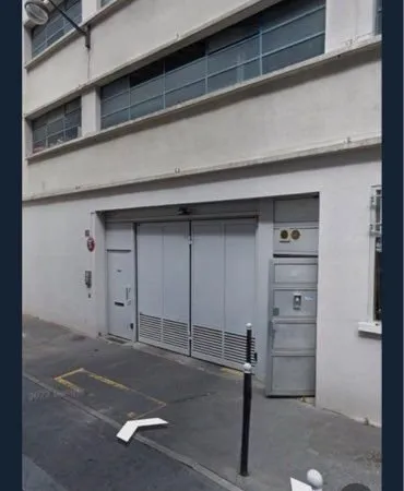 Box Parking rue Caroline