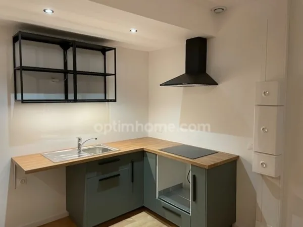 Provins centre-ville, immeuble 5 appartements. (77)