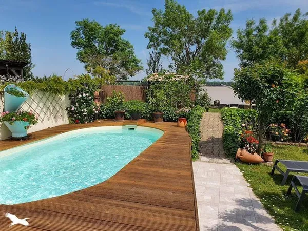 Maison 5 pièces 158 m²