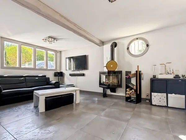 Maison 4 pièces 105 m²
