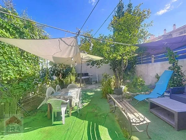 Maison 5 pièces 140 m²