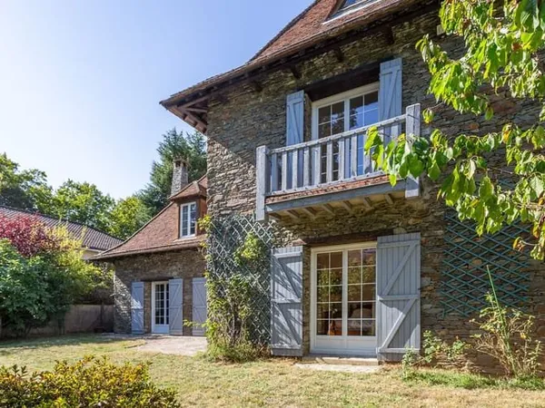 Maison 6 pièces 180 m²