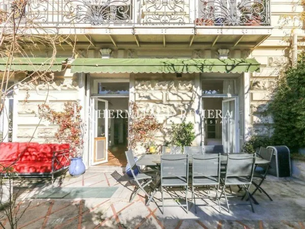 Appartement 3 pièces 103 m²