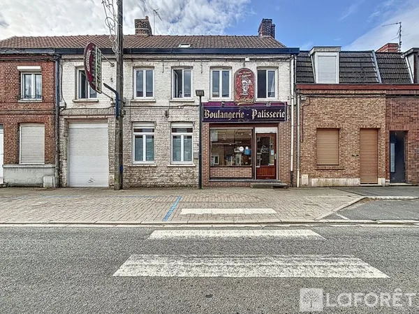 Immeuble 5 pièces 107 m²