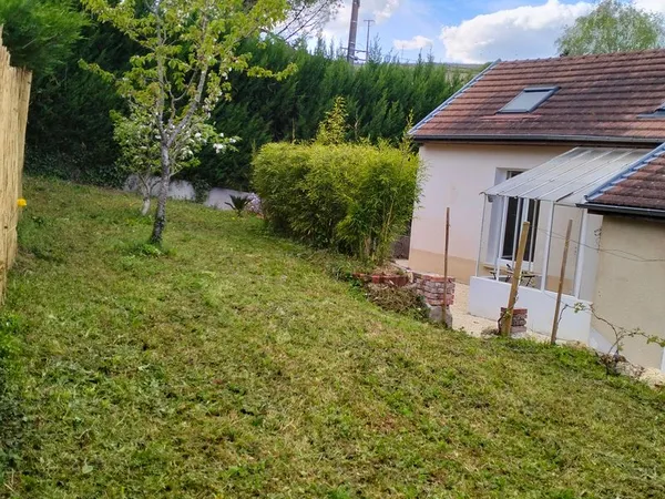 Jolie maison T2 plains pieds a vendre a Épernay