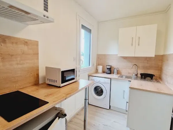 Studio 1 pièce 26 m²