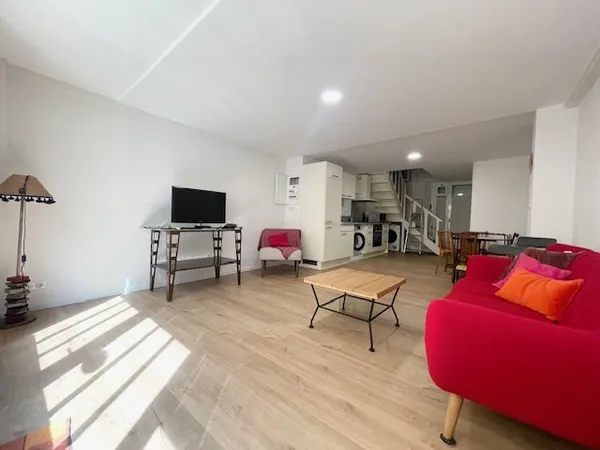 Bastia centre Charmant F2 meublé en duplex