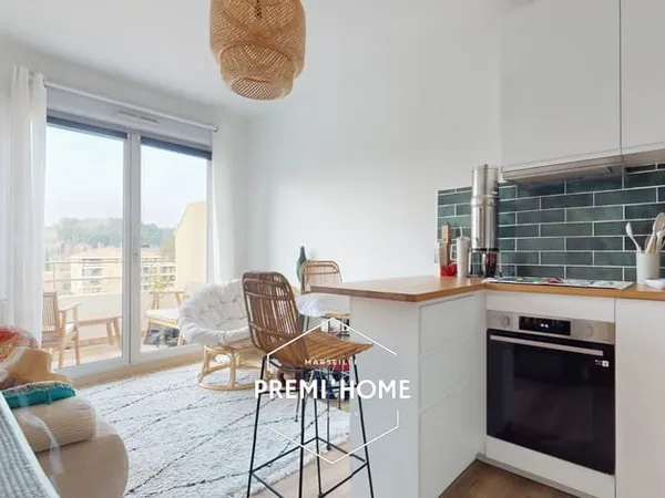 A VENDRE T2 DERNIER ETAGE AIX SUD
