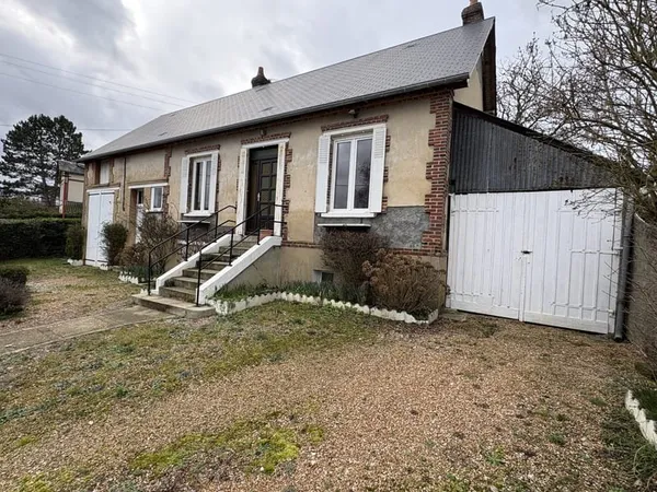 Maison de plain-pied à vendre À deux pas des commerces