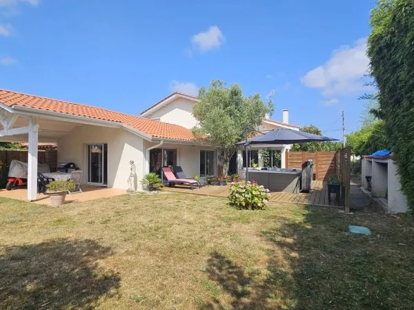 Maison 6 pièces 170 m²