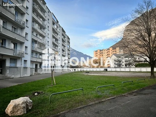 Parking Saint Egreve