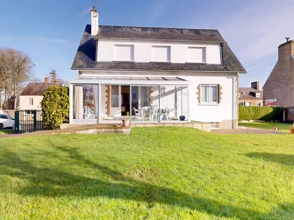 Maison familiale 129 m2 avec jardin - 4 chambres