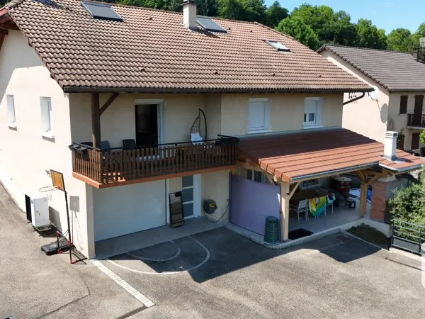 Maison 8 pièces 194 m²
