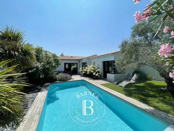 Domaine Rose Trémière - Piscine - Jacuzzi