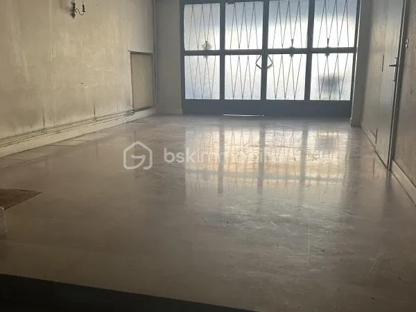 Appartement à rénover - Beau potentiel -