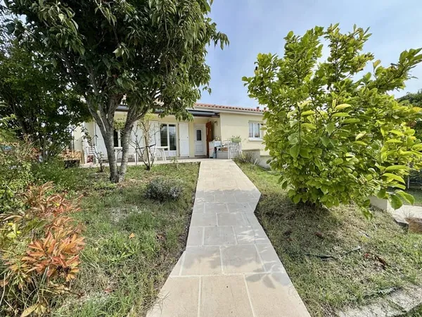 Maison de 99 m2 environ à Vaux-Sur-Mer