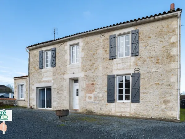 Maison de caractère en pierre Authenticité & tranquillité