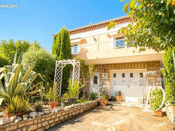Maison 6 pièces 131 m²
