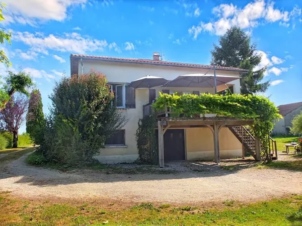 Charmante maison individuelle à deux pas de la Bastide de Monflanquin