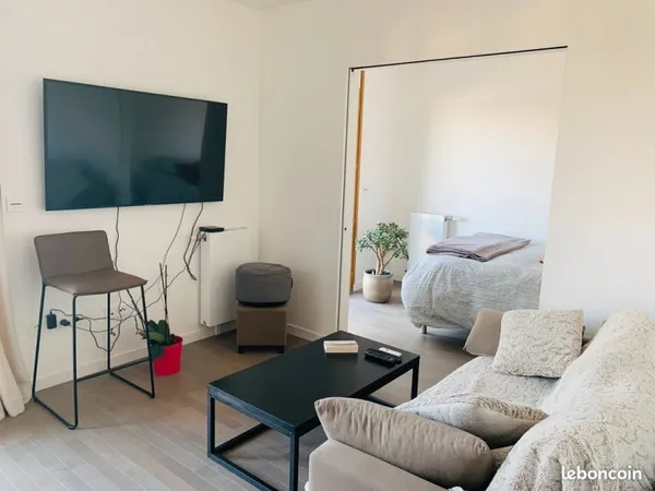 Appartement 2 pièces à louer à Vanves