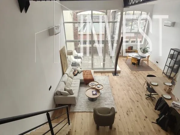 Loft 5 pièces 130 m²