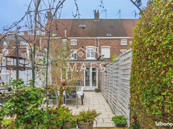 Maison 5 pièces 147 m²