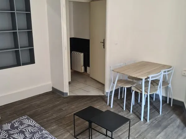 Appt Meublé F2/T2 31m2 proche Unilasalle (ESIEE), UPJV , Citadelle, faculté art et médecine