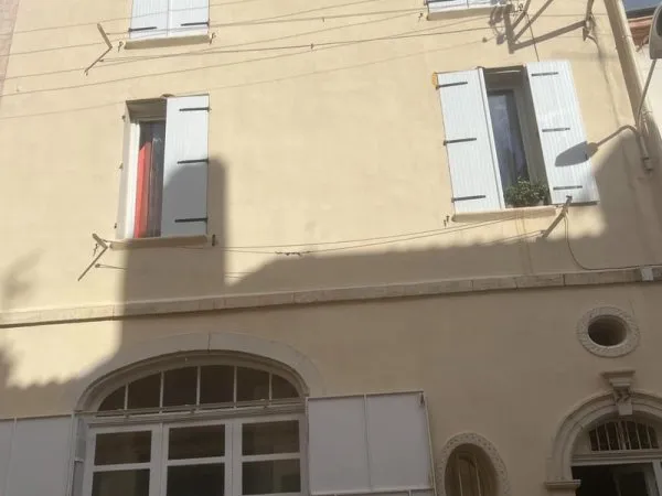 IMMEUBLE DE RAPPORT - 7 LOGEMENTS LOUÉS - RENTABILITÉ IMMÉDIATE
