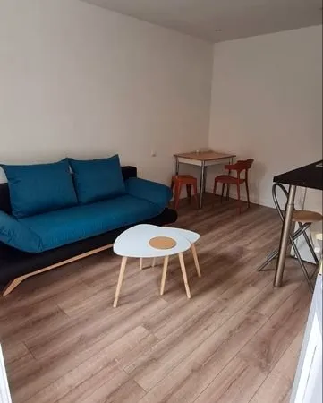 Loue studio pour Étudiant ou stagiaire proche ENSTIB, IFSI,ESPE, LYCEE PIERRE MENDES FRANCE...