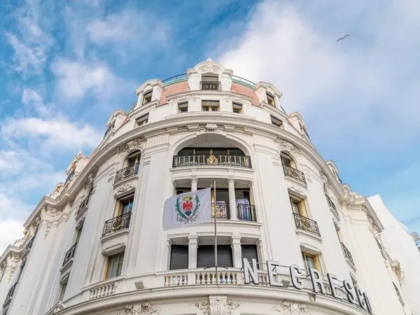 RESIDENCE NEGRESCO - 3 PIECES