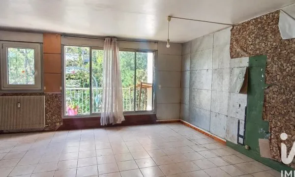 Studio 1 pièce 28 m²