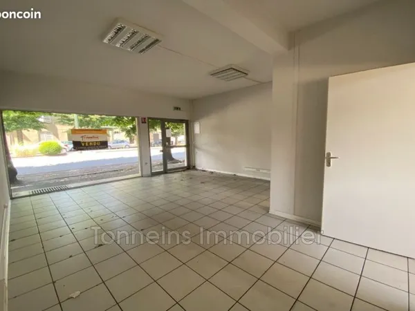 Local commercial 63 m² Marmande