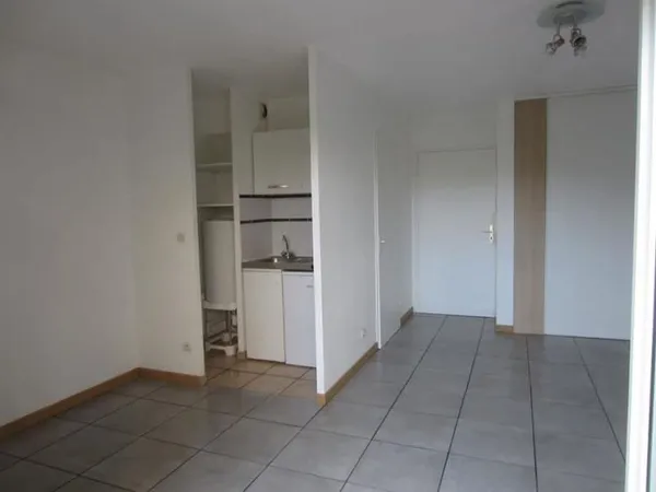 Studio 1 pièce 25 m²