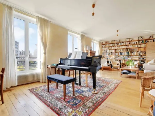Maison 12 pièces 206 m²