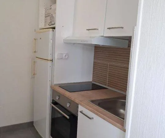 Studio 1 pièce 30 m²