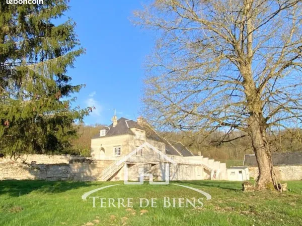 Propriété 7 pièces 187 m²