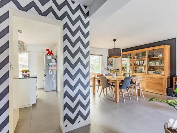 Maison 8 pièces 177 m²