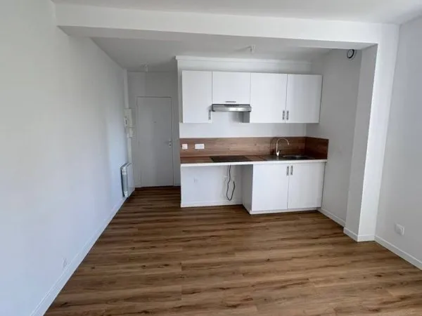 Studio 1 pièce 20 m²