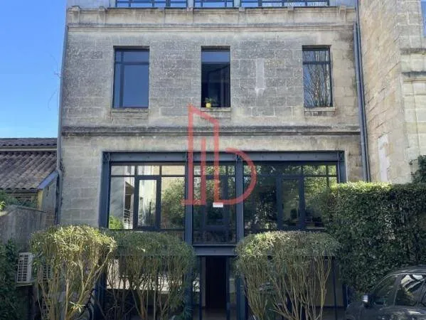 Bureaux 130 m²
