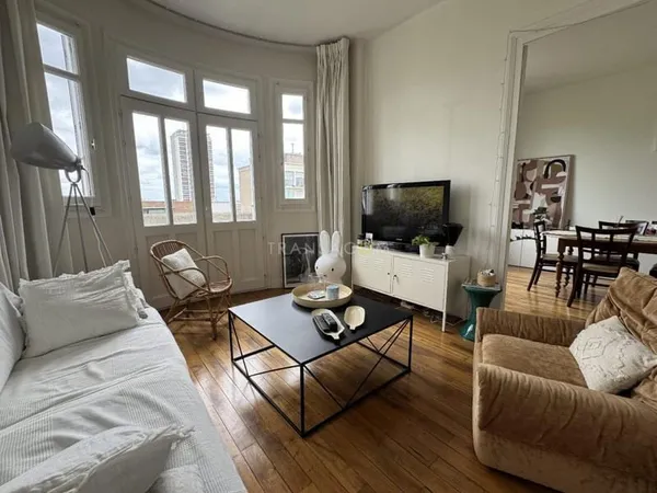 Appartement 2 pièces 63 m²
