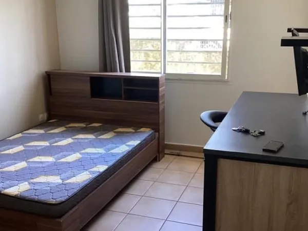Studio 1 pièce 19 m²